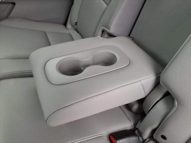 2021 Honda Pilot AWD Touring 8 Passenger