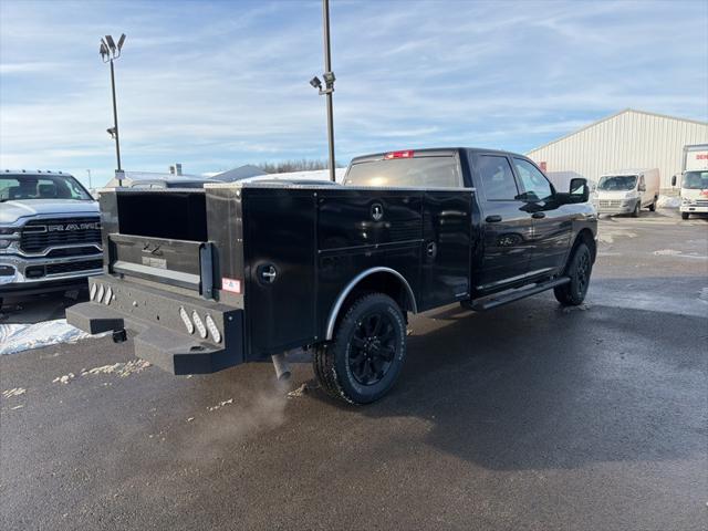 2026 RAM Ram 2500 RAM 2500 BLACK EXPRESS CREW CAB 4X4 8 BOX
