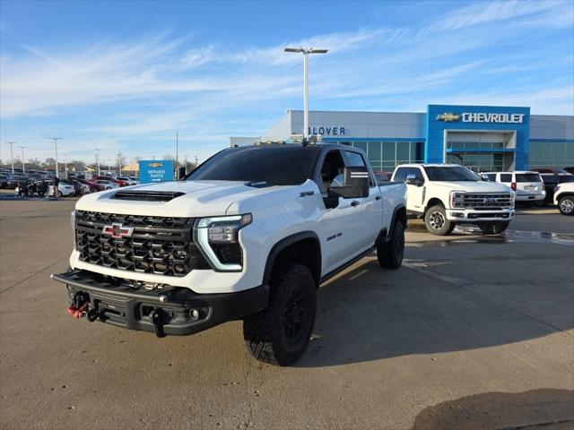 2024 Chevrolet Silverado 2500HD 4WD Crew Cab Standard Bed ZR2