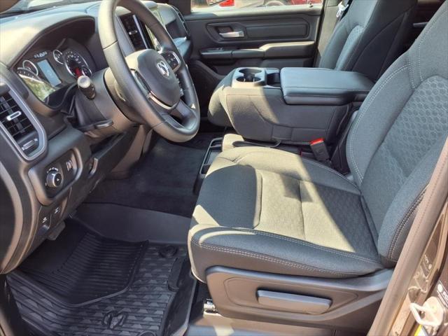 2025 RAM 1500 Tradesman Crew Cab 4x4 57 Box