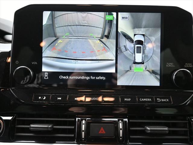 2022 Nissan Pathfinder SL 2WD