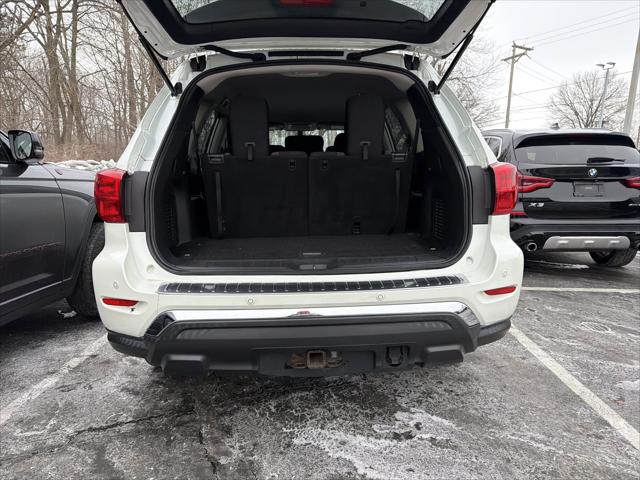 2017 Nissan Pathfinder SV
