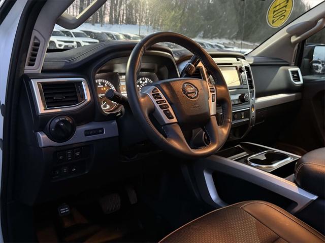 2017 Nissan TITAN PRO-4X