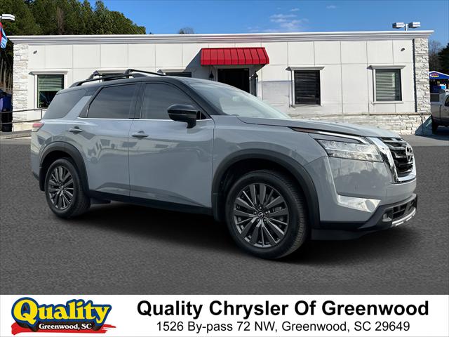 2022 Nissan Pathfinder SL 2WD