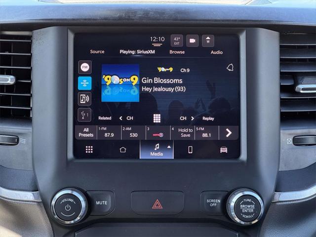 2024 RAM 2500 Big Horn Crew Cab 4x4 64 Box