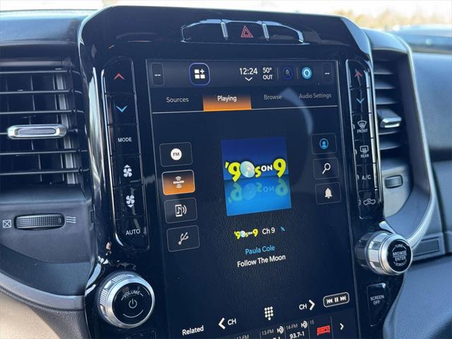 2024 RAM 2500 Big Horn Crew Cab 4x4 64 Box 2024 RAM 2500 Big Horn Crew Cab 4x4 64 Box