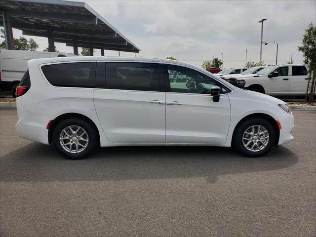 2026 Chrysler Voyager VOYAGER LX