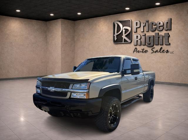 2004 Chevrolet Silverado 2500 LS