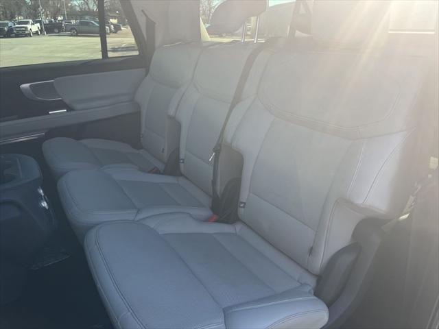 2025 Ford Expedition Platinum MAX