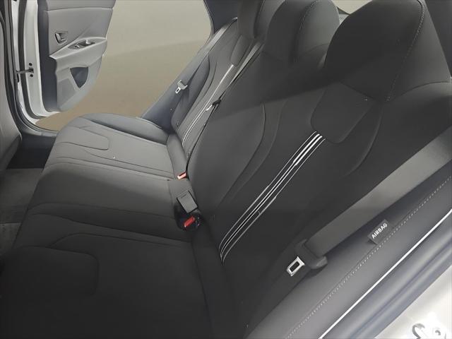 2026 Hyundai Elantra Hybrid SEL Sport