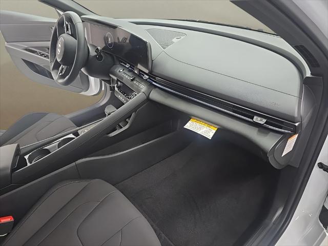 2026 Hyundai Elantra Hybrid SEL Sport
