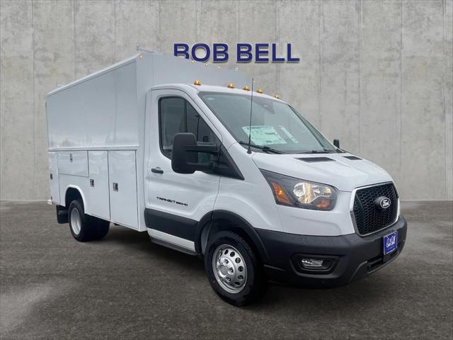 2026 Ford Transit Cutaway Base