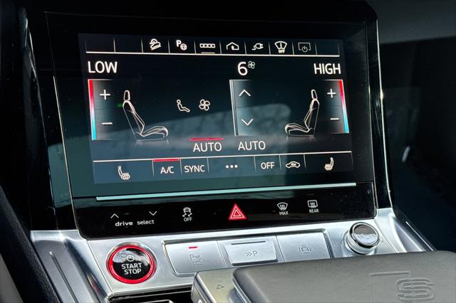 2024 Audi e-tron Prestige quattro