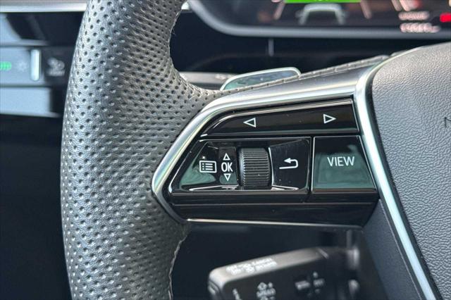 2024 Audi e-tron Prestige quattro