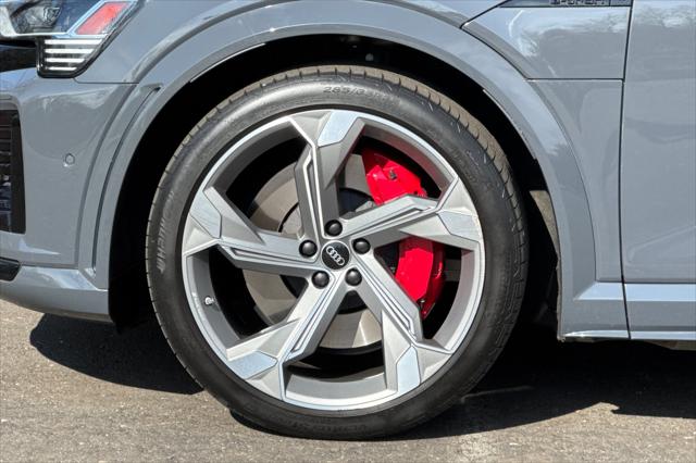 2024 Audi e-tron Prestige quattro
