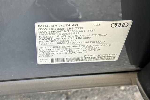 2024 Audi e-tron Prestige quattro
