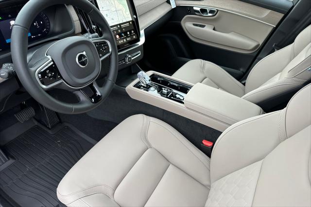 2026 Volvo XC90 Core, B5 AWD Gas (mild hybrid), Gasoline, Bright, 7 Seats