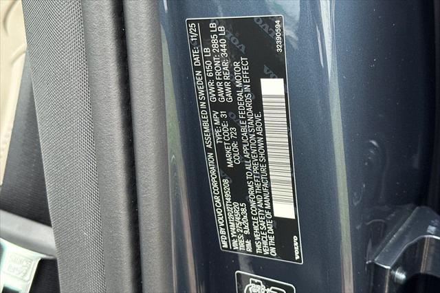 2026 Volvo XC90 Core, B5 AWD Gas (mild hybrid), Gasoline, Bright, 7 Seats