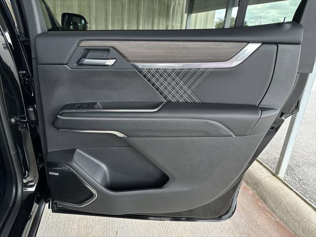 2026 GMC Acadia Denali FWD