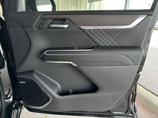 2026 GMC Acadia Denali FWD