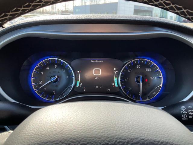 2026 Chrysler Pacifica Select AWD