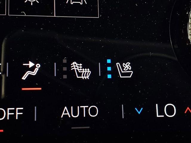 2026 GMC Acadia AT4 AWD