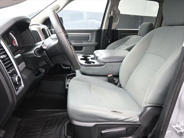 2018 Ram 1500 SLT Crew Cab 4x4 5'7" Box
