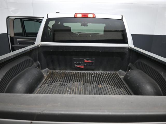 2018 Ram 1500 SLT Crew Cab 4x4 5'7" Box