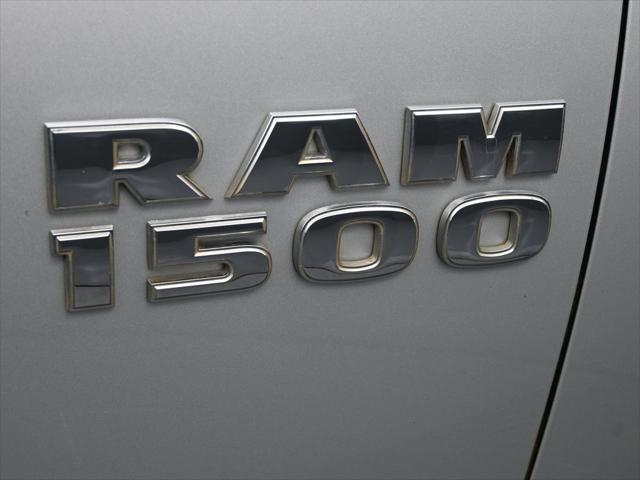 2018 Ram 1500 SLT Crew Cab 4x4 5'7" Box