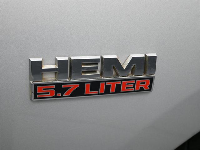 2018 Ram 1500 SLT Crew Cab 4x4 5'7" Box