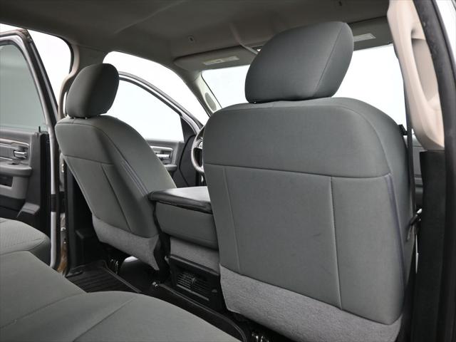 2018 Ram 1500 SLT Crew Cab 4x4 5'7" Box