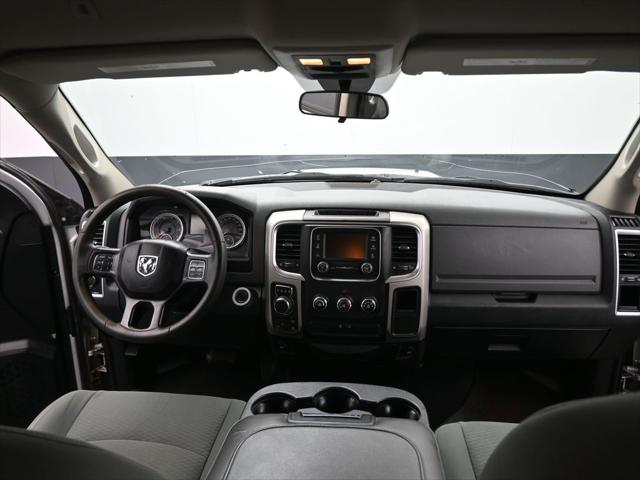2018 Ram 1500 SLT Crew Cab 4x4 5'7" Box