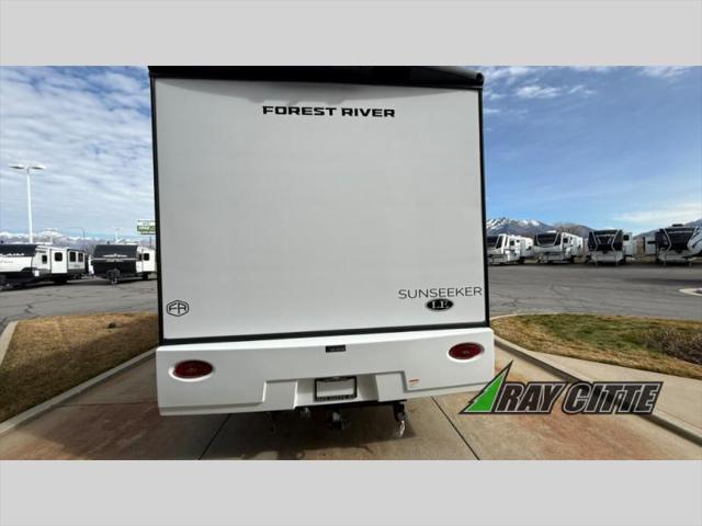 2026 Ford E-450 Cutaway Unknown