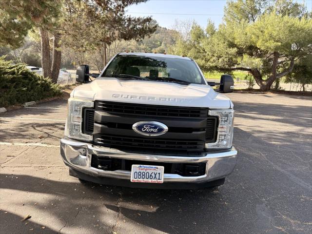 2017 Ford F-250 XLT 4x2 4dr Crew Cab 8 ft. LB Pickup