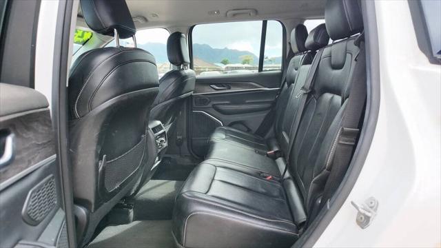 2023 Jeep Grand Cherokee Limited 4x2