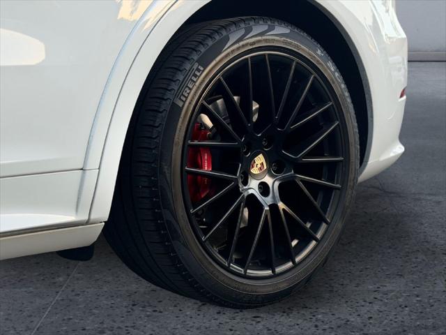 2021 Porsche Cayenne GTS