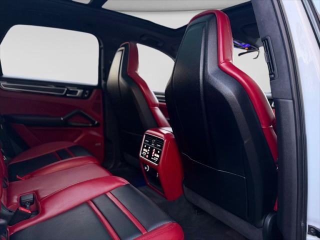 2021 Porsche Cayenne GTS
