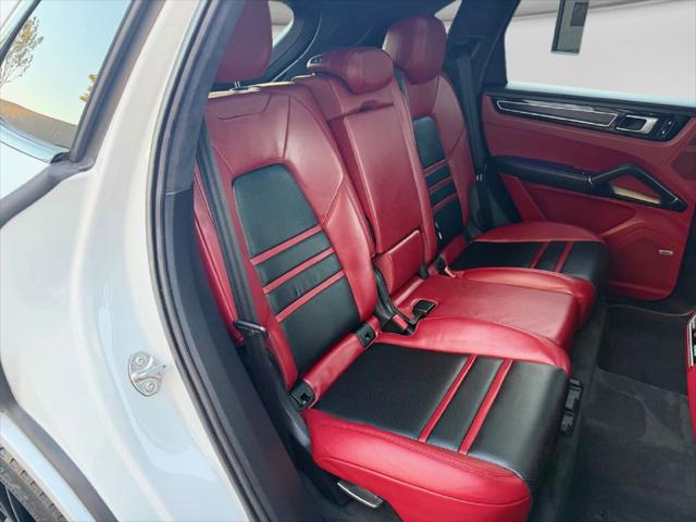 2021 Porsche Cayenne GTS