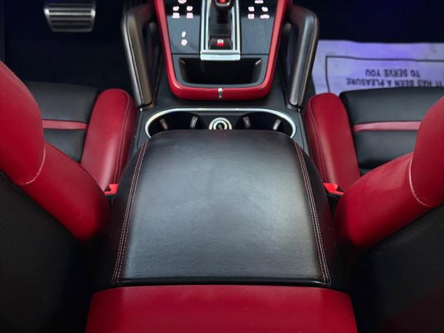 2021 Porsche Cayenne GTS