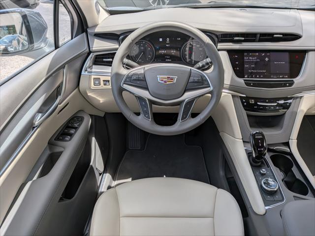 2026 Cadillac XT5 Premium Luxury FWD