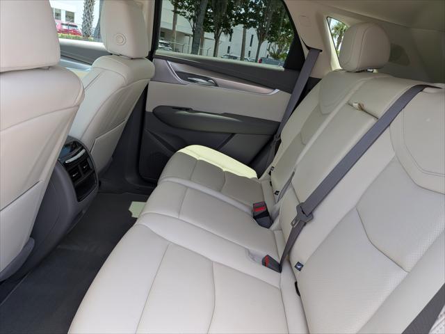2026 Cadillac XT5 Premium Luxury FWD
