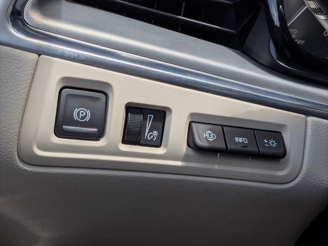 2026 Cadillac XT5 Premium Luxury FWD