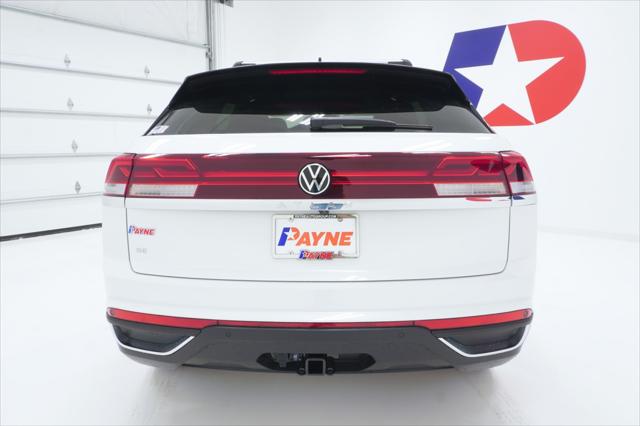 2026 Volkswagen Atlas Cross Sport SE with Technology
