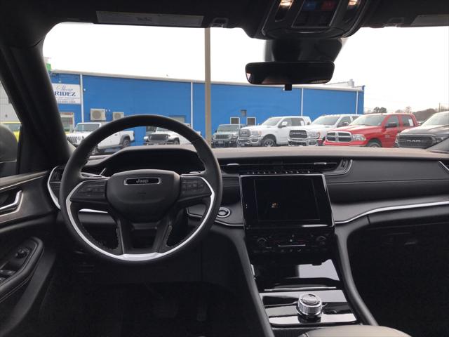 2026 Jeep Grand Cherokee Altitude 4x4
