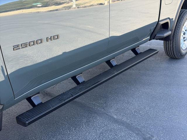 2026 Chevrolet Silverado 2500HD Crew Cab, Standard Bed, LT, 4WD
