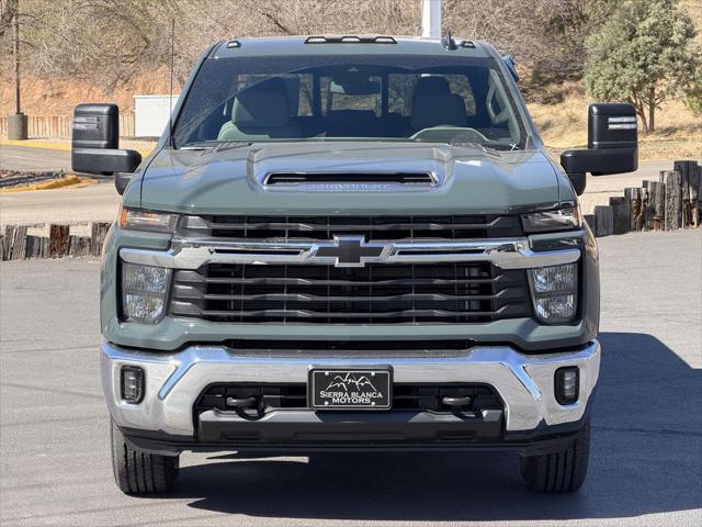 2026 Chevrolet Silverado 2500HD Crew Cab, Standard Bed, LT, 4WD