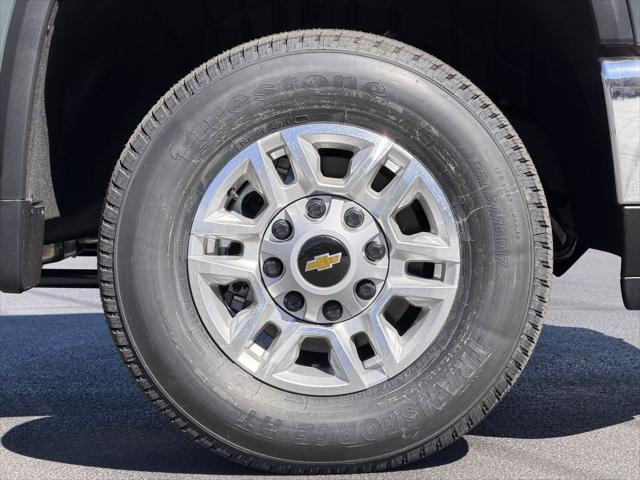 2026 Chevrolet Silverado 2500HD Crew Cab, Standard Bed, LT, 4WD