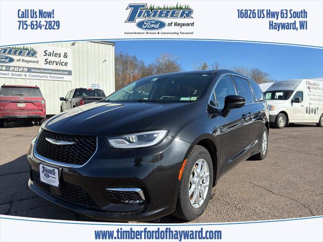 2023 Chrysler Pacifica Touring L for sale in Hayward, WI