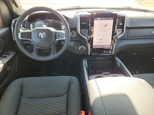 2026 Ram 1500 Big Horn Crew Cab 4x4 5'7" Box