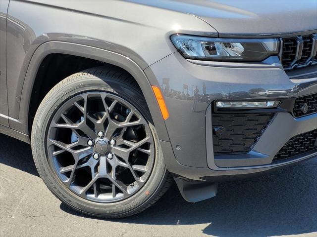2026 Jeep Grand Cherokee Summit 4x4